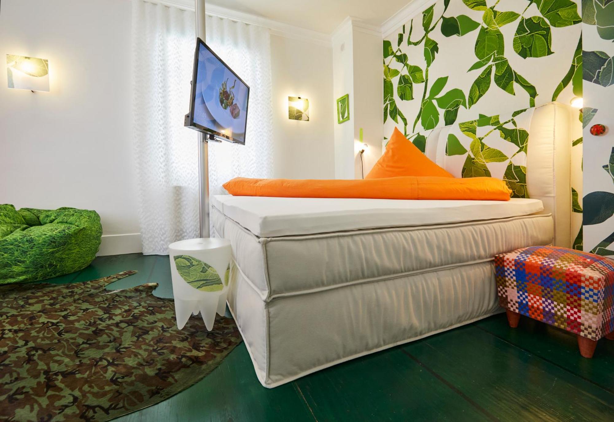 Budget Double Room,762995767:JPEG